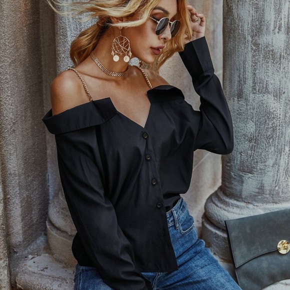 NWOT Shein Chain Cold Shoulder Solid Blouse - Picture 1 of 5